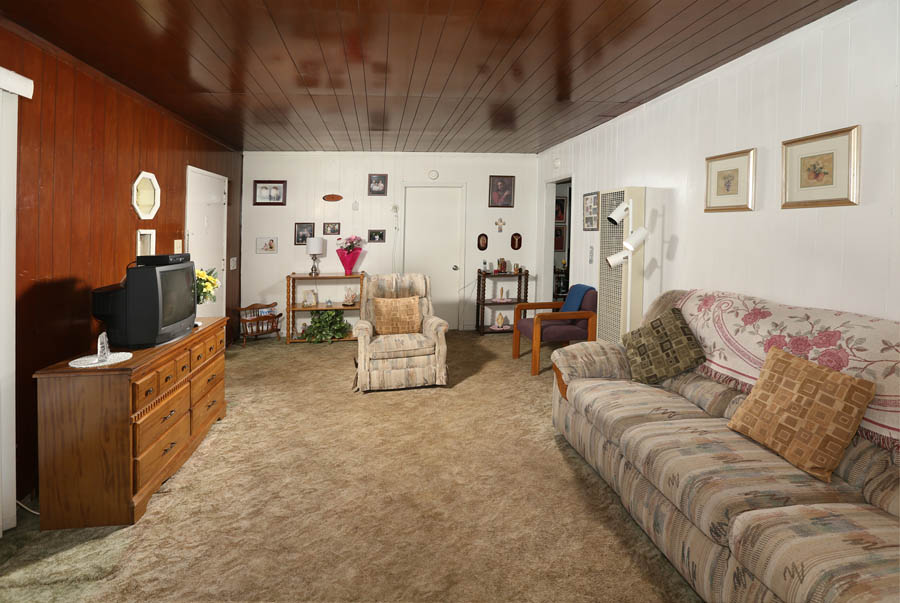 2008 S Barrington Living Room 2