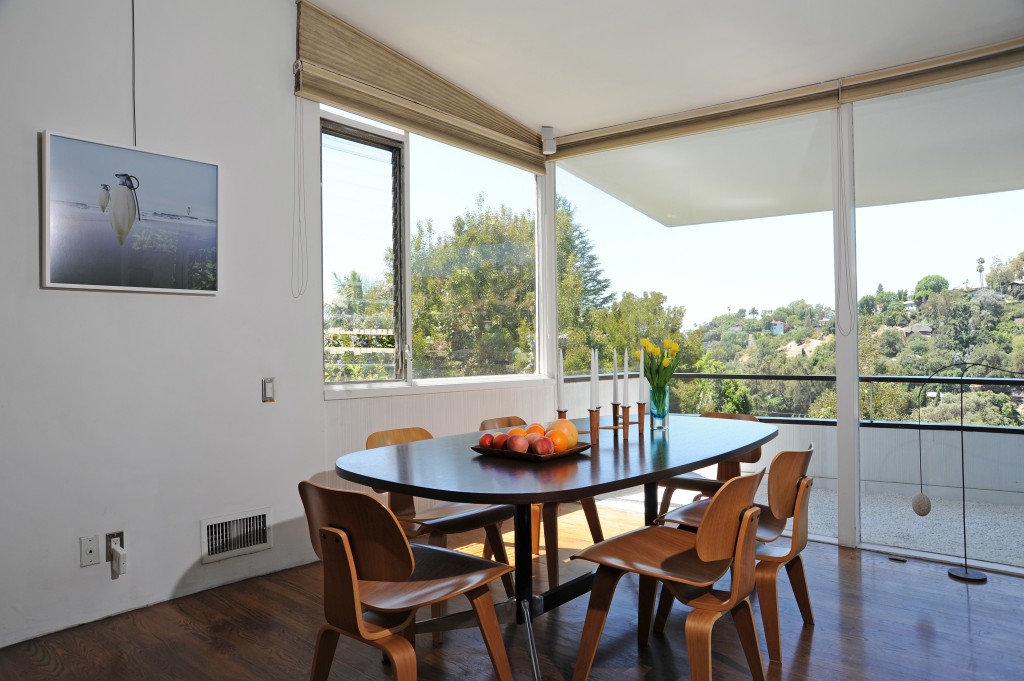2143-panorama-terrace-dining-room
