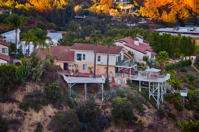 2617 Larmar Road aerial view, zoomed
