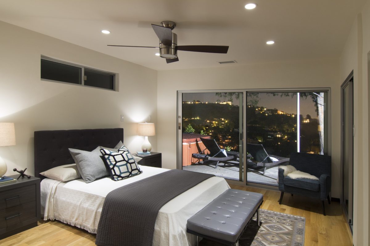2700 Hollyridge Drive master bedroom